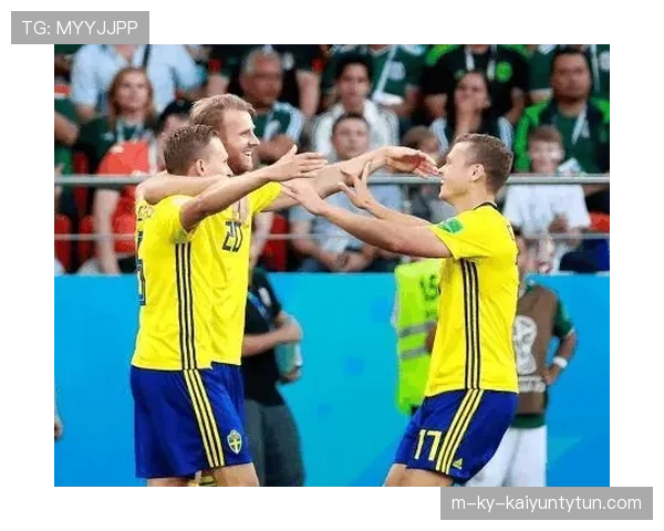 出界判罚：裁判如何判断球完全越过边线与重新开球