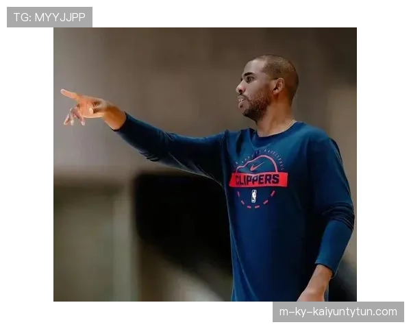 克里斯·保罗挡拆组织提升球队节奏，助力快船攻防转换效率拉开差距