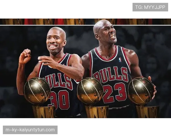 斯科蒂·皮蓬无球跑动对比乔丹，提升球队攻防转换效率明显