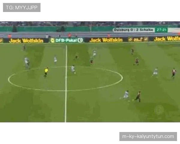 门将用手接回传球违规规则，什么时候算犯规？