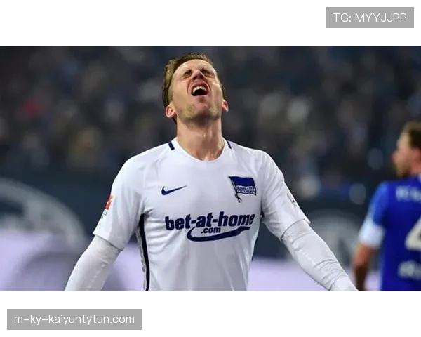 拜仁防线压上成瘾，近期表现波动逐步反映防守稳定性面临考验